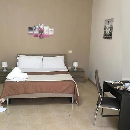 Soggiorno Paradiso Naples Luaran gambar