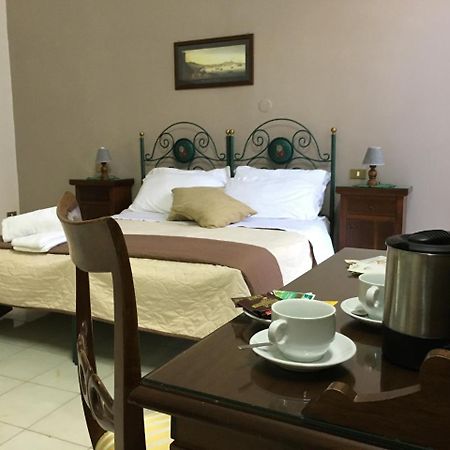 Soggiorno Paradiso Naples Luaran gambar