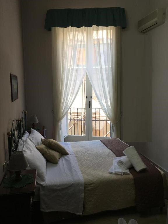 Soggiorno Paradiso Naples Luaran gambar