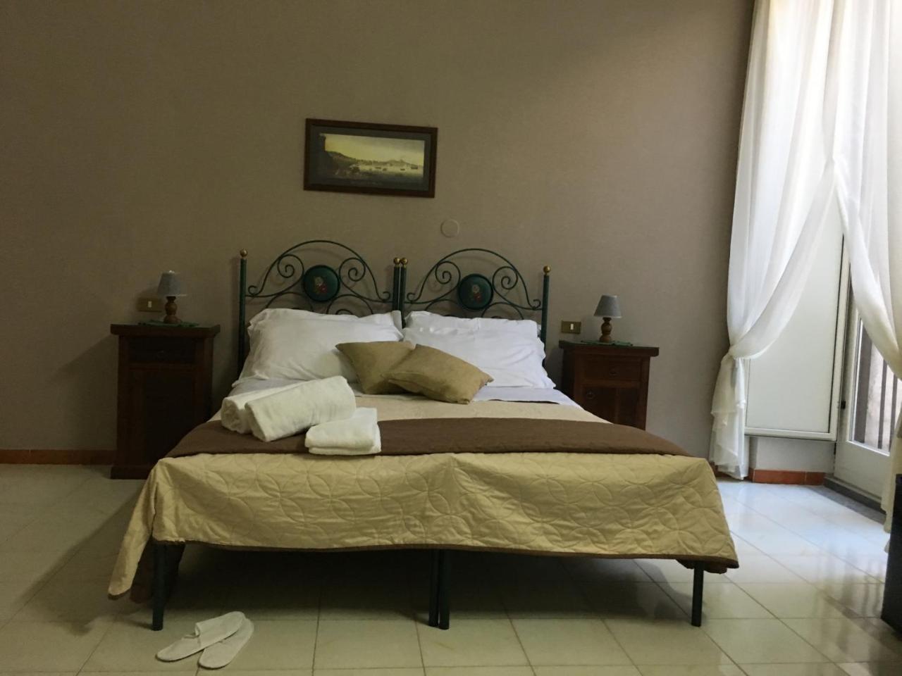 Soggiorno Paradiso Naples Luaran gambar
